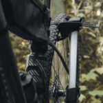 Thule Epos Fahrradträger, Anhängerkupplung, 2 Fahrräder, schwarz – Bild 8