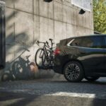 Thule Epos ParkSecure Fahrradträger, Anhängerkupplung, 3 Fahrräder, klappbar, Parksensoren, schwarz – Bild 7