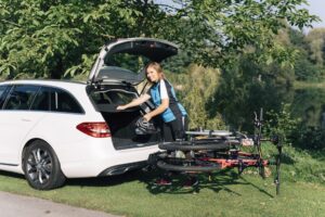 Westfalia BC 60 Fahrradträger, Anhängerkupplung, 2 Fahrräder, E-Bike geeignet, faltbar, inkl. Tasche – Bild 6